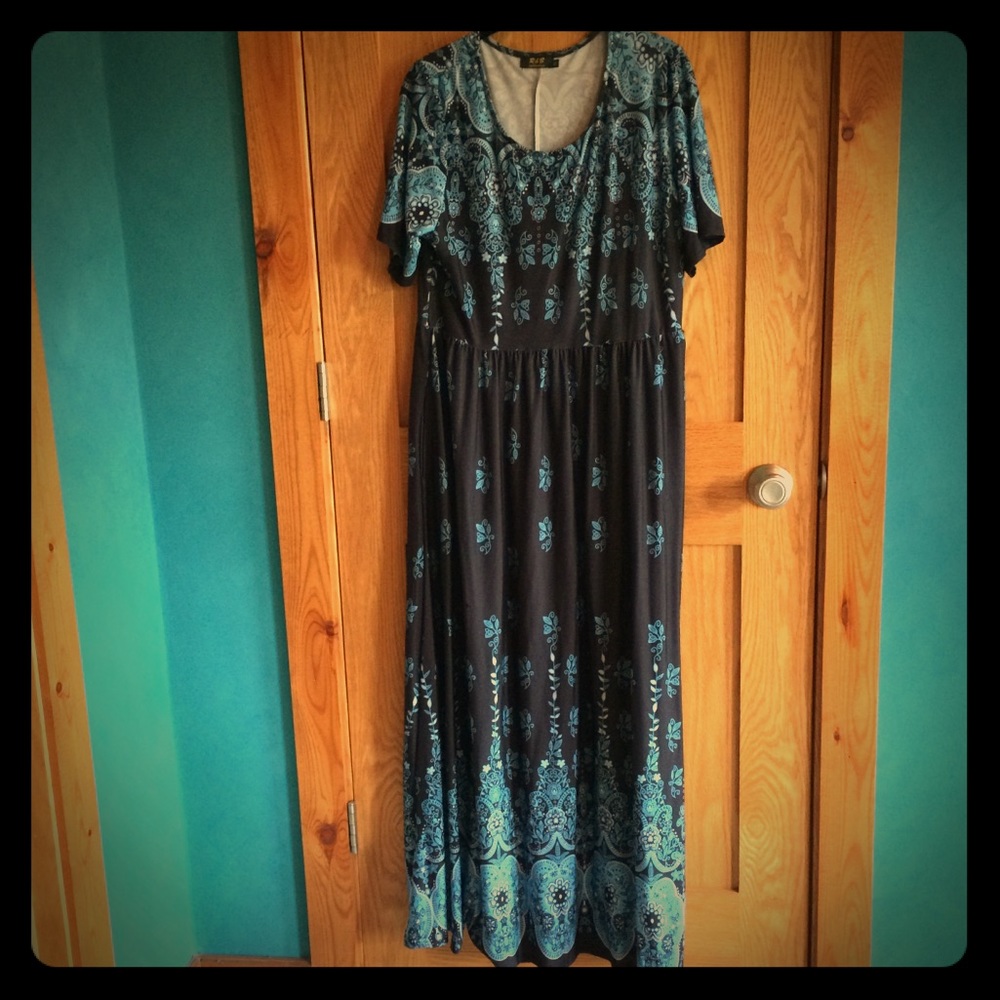 Black and blue maxi dress